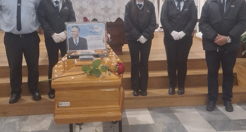 Agenzia di onoranze funebri con esperienza consolidata nel settore funebre