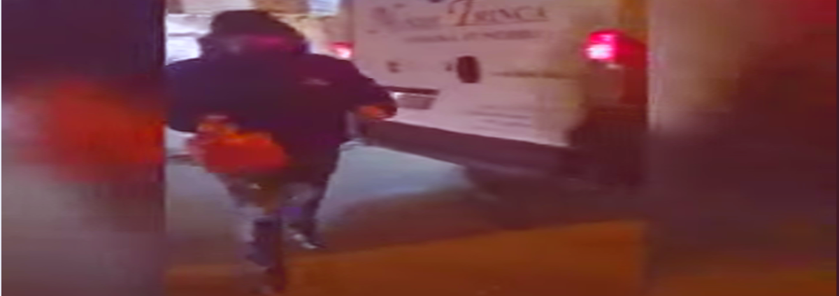 Distribuzione di panettoni e donazioni ai senza tetto di Palermo.