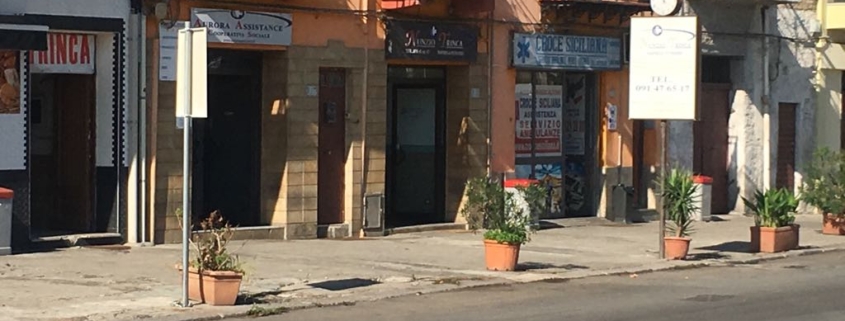 agenzia di onoranze funebri supporto completo, facendosi carico di tutti gli aspetti pratici e burocratici